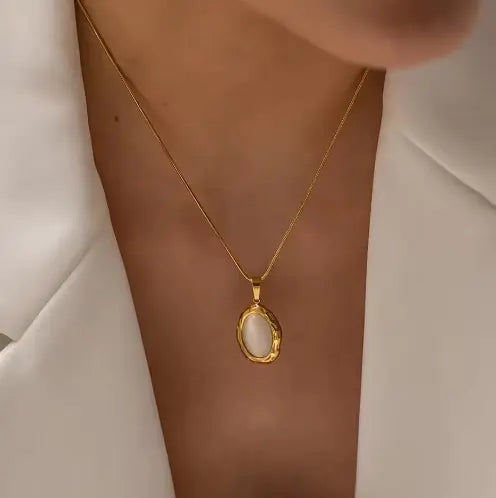 18K Gold Opal Cat Eye Necklace